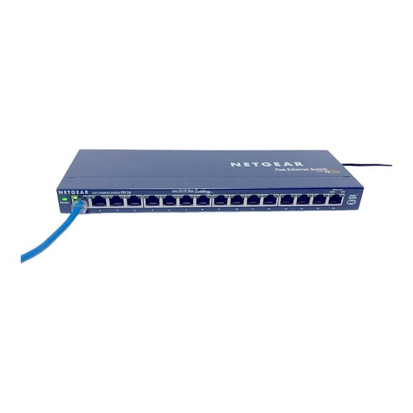 NETGEAR 16-Port Fast Ethernet Switch FS116 - Picture 2 of 7